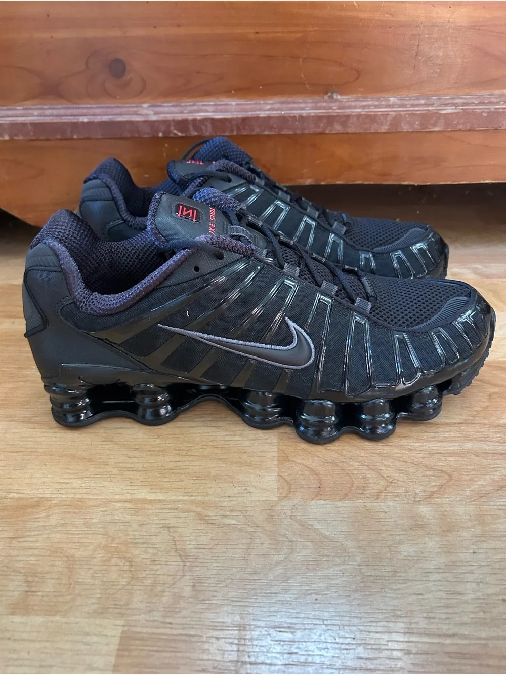 Brand New Mens Nike Air Shox TL Sz 11